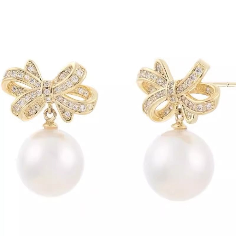 Chic Irregular Pearl Earrings