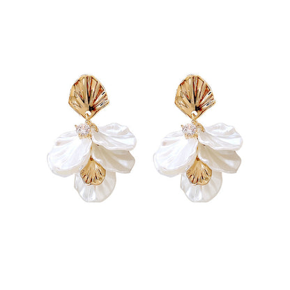 Graceful Flower Earrings – Perfect for Any Occasion